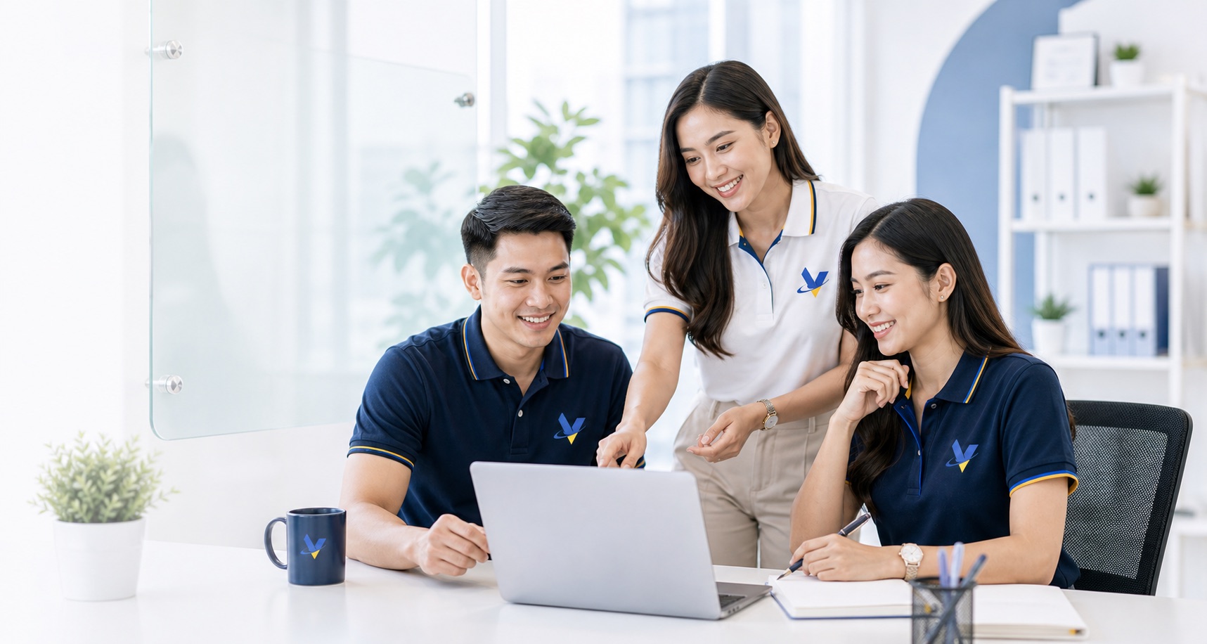 VenderIT project manager and coordinators planning managed outsourcing support